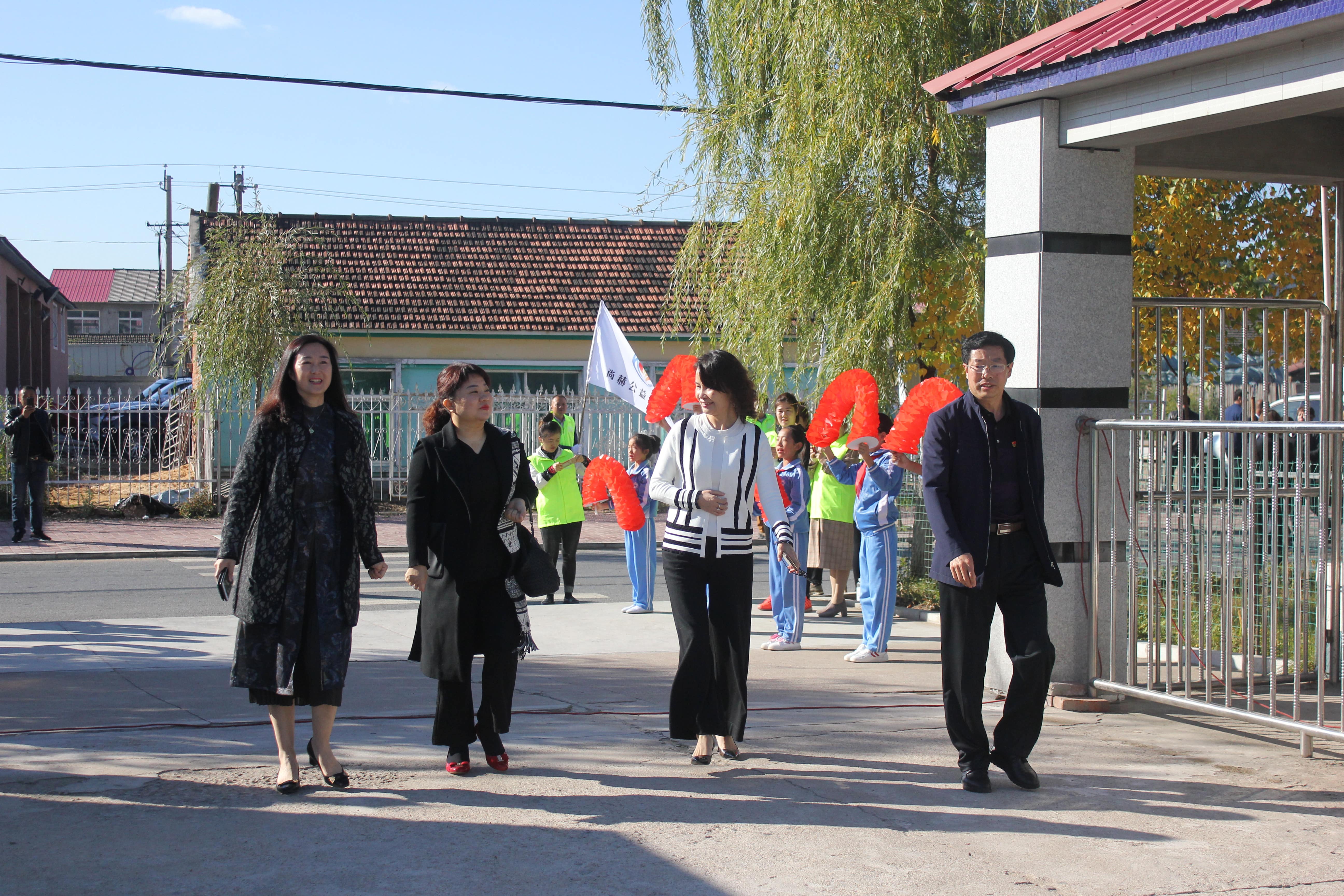 第173所 辽源市东丰县小四平镇九游官方站网站入口肖红飞小学