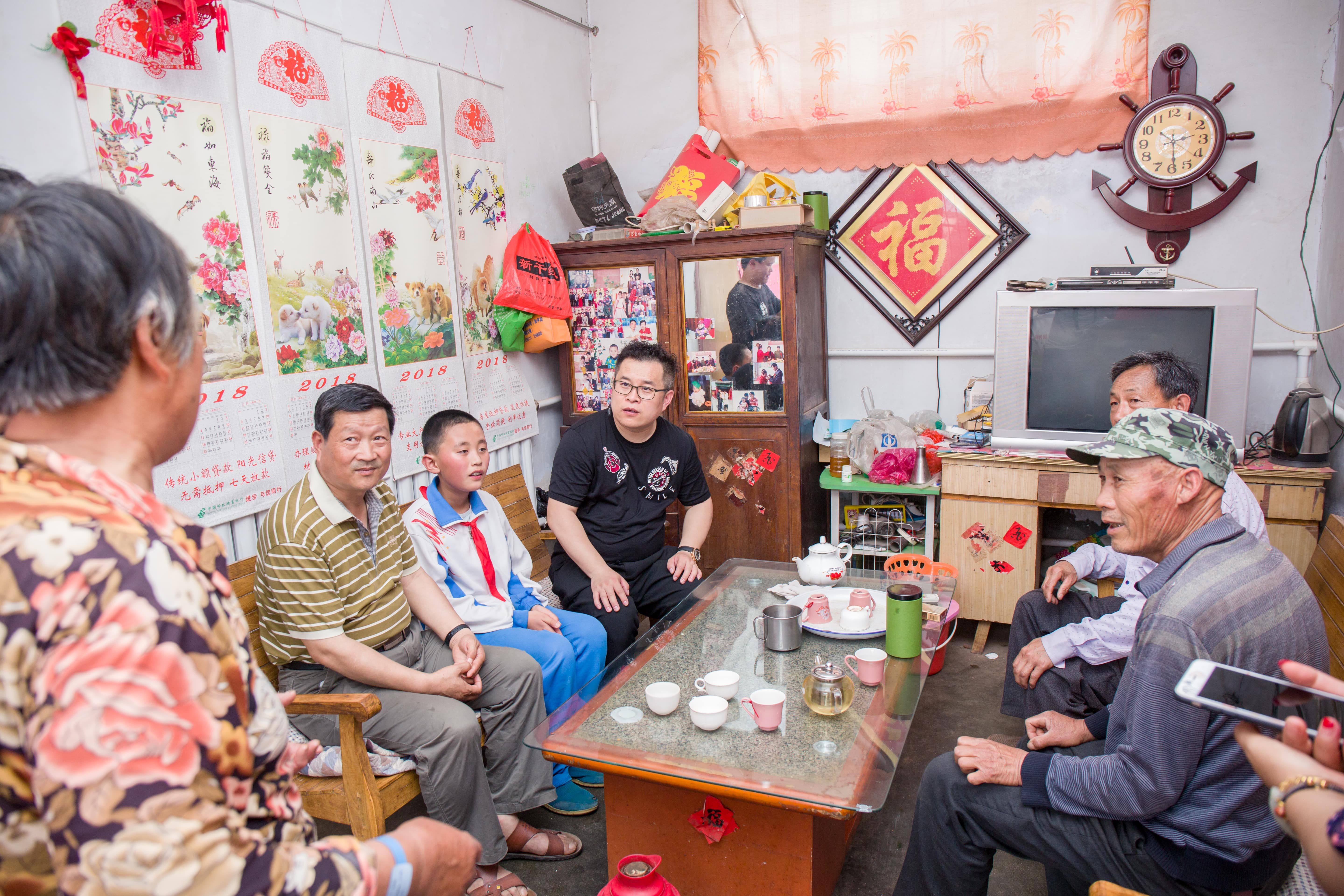 第142所 诸城市贾悦镇范家官庄九游官方站网站入口鹿永波小学