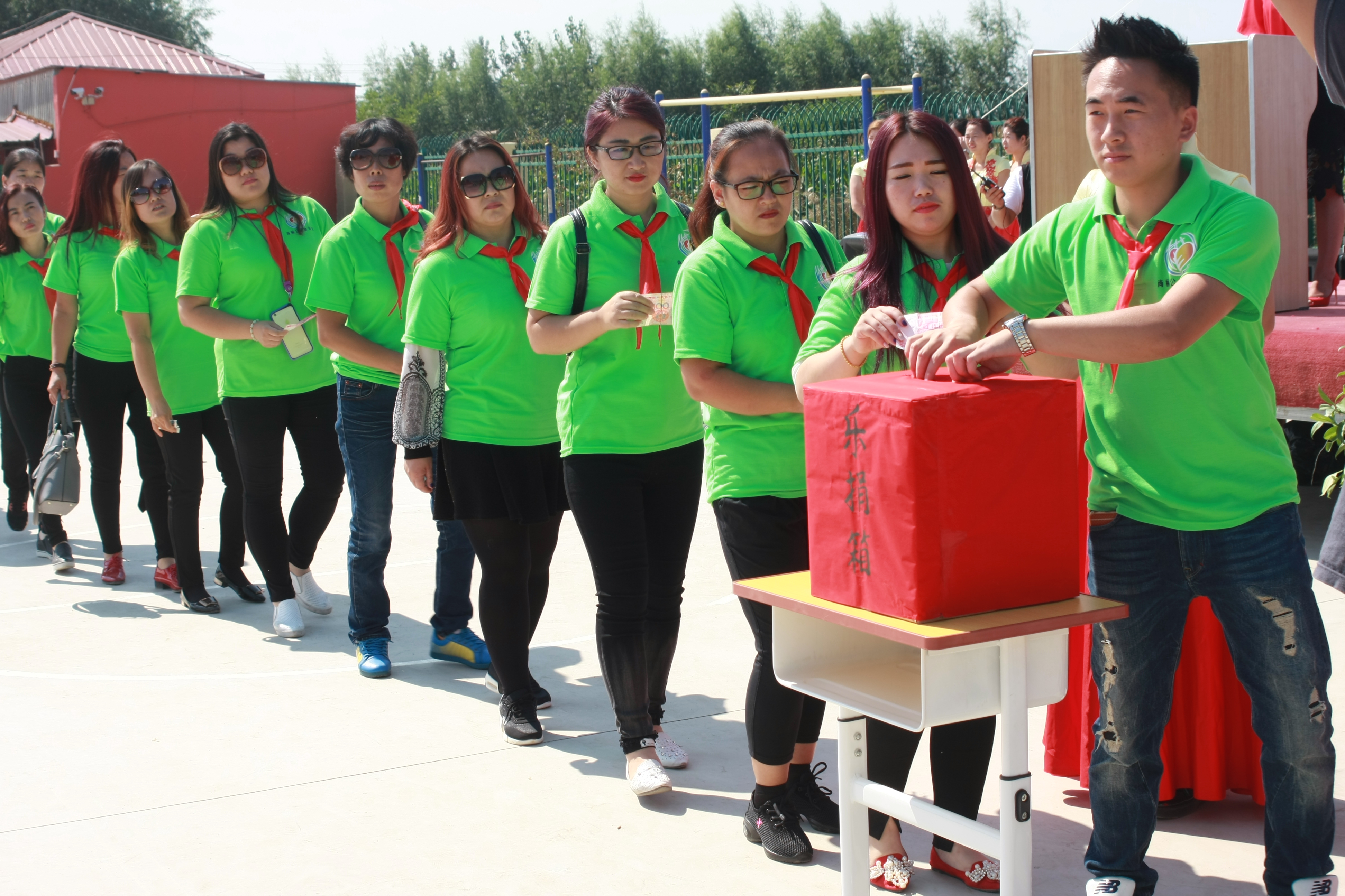 第63所 静海区沿庄镇西港九游官方站网站入口徐波小学