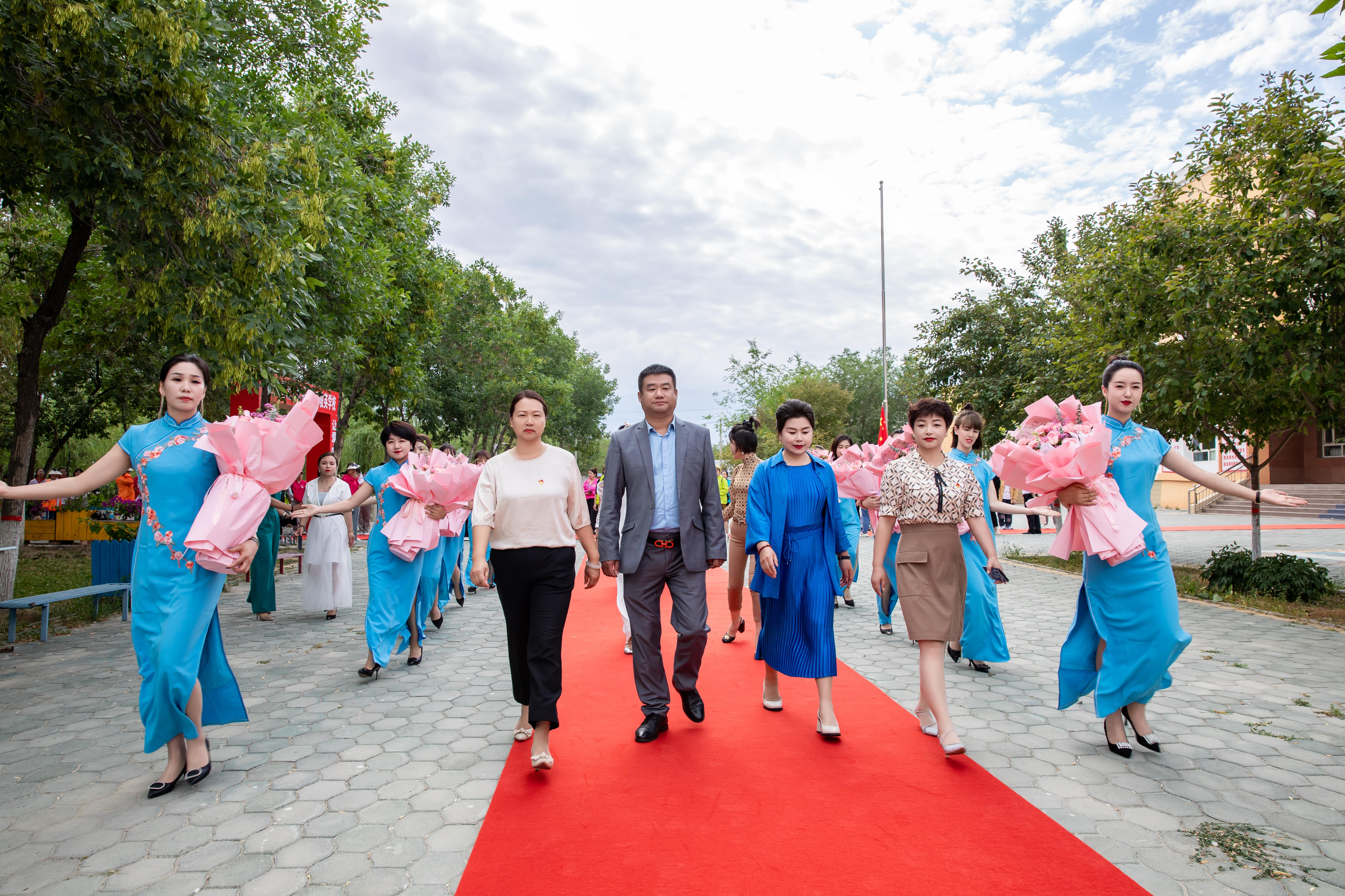 第251所 新疆昌吉州玛纳斯县北五岔镇九游官方站网站入口王俊英学校