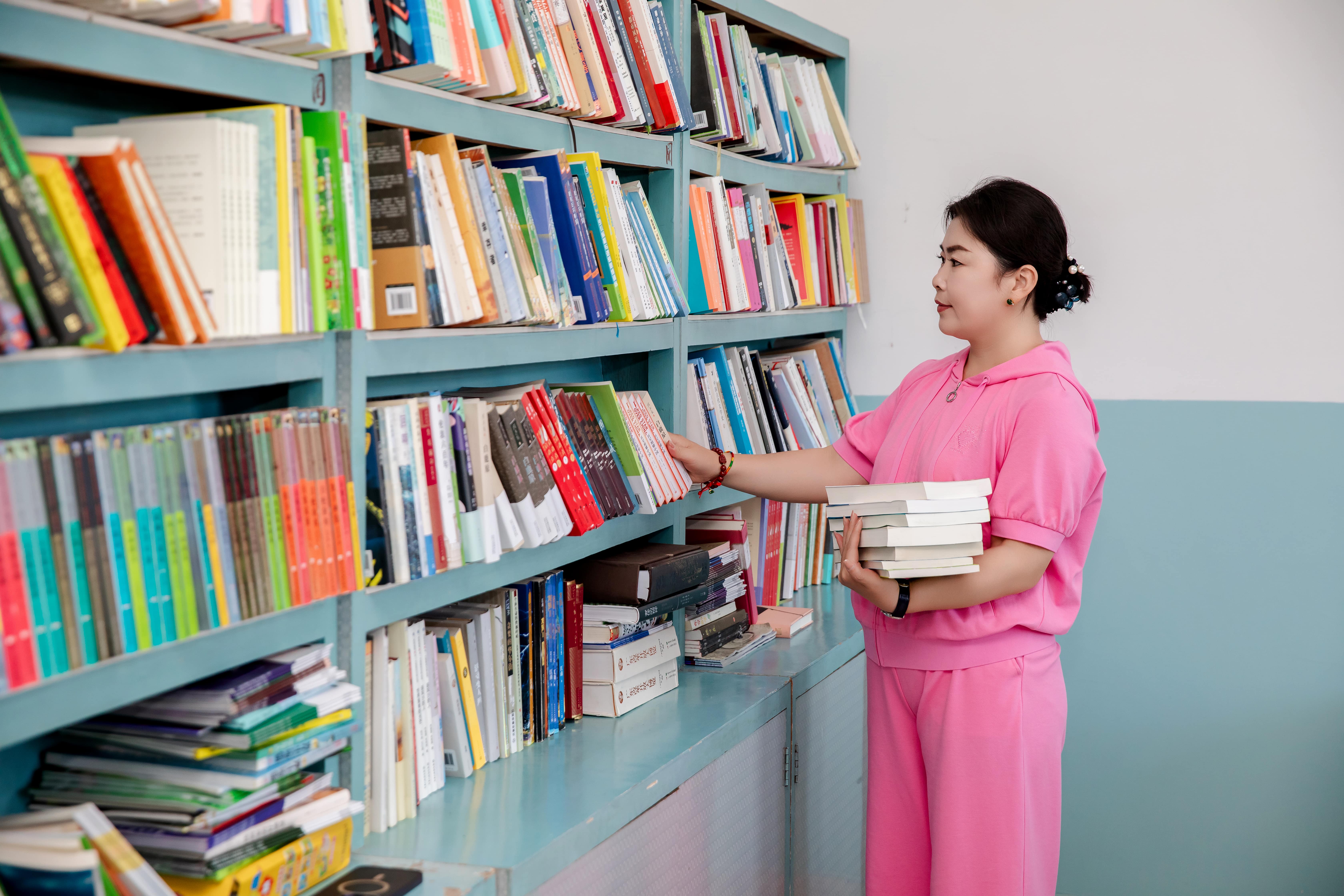 第251所 新疆昌吉州玛纳斯县北五岔镇九游官方站网站入口王俊英学校