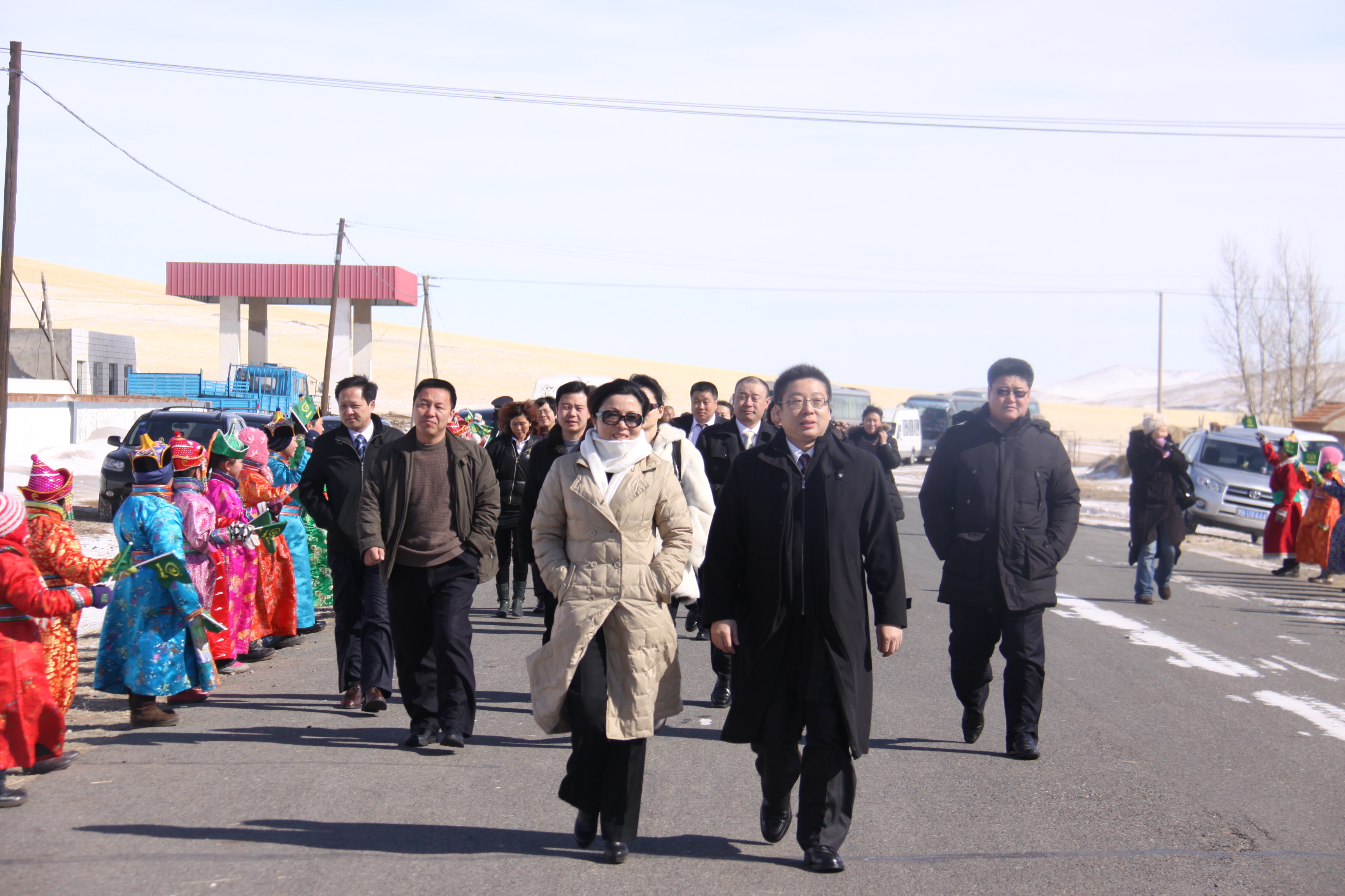 第10所 赤峰市巴彦高勒九游官方站网站入口公益小学