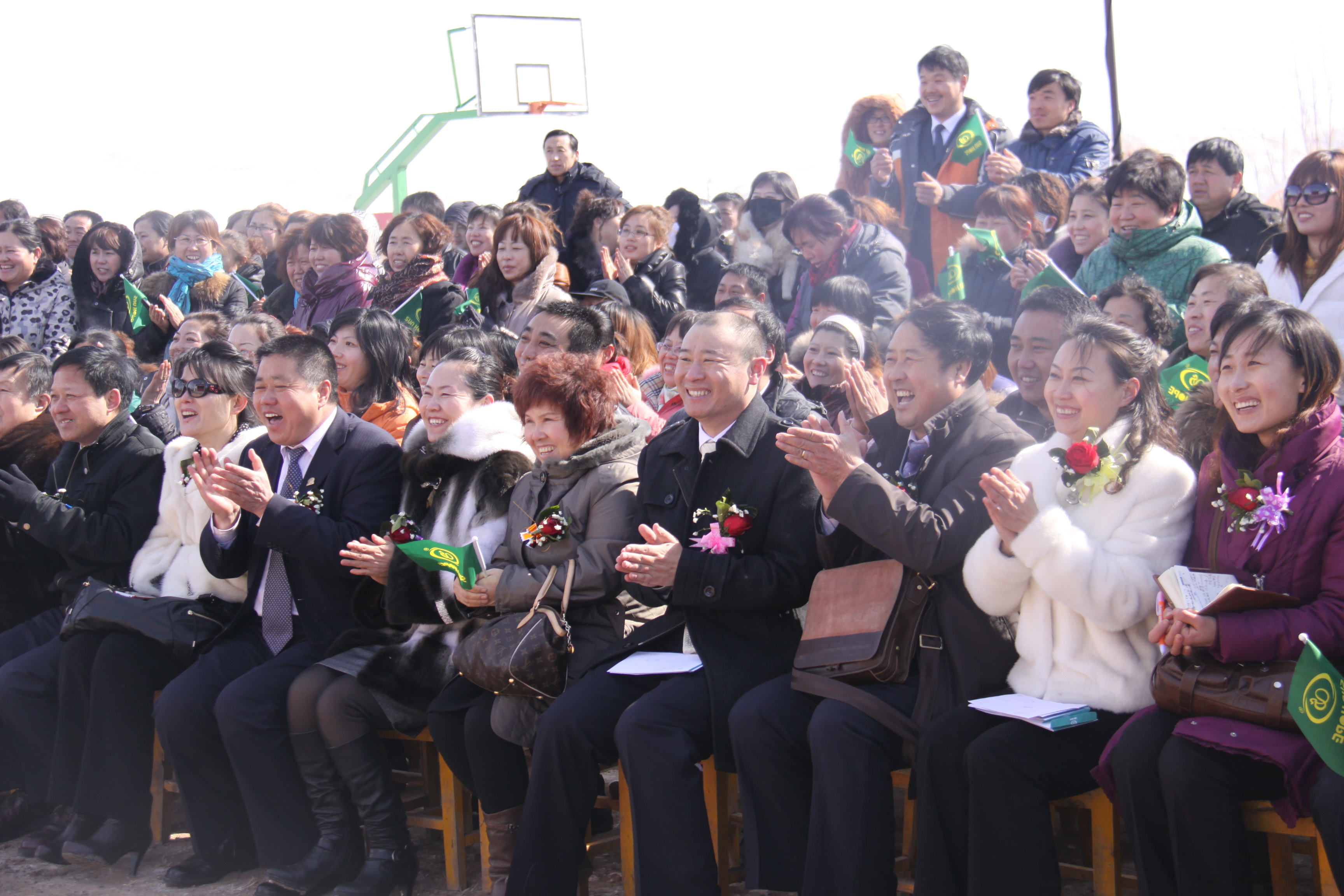 第10所 赤峰市巴彦高勒九游官方站网站入口公益小学