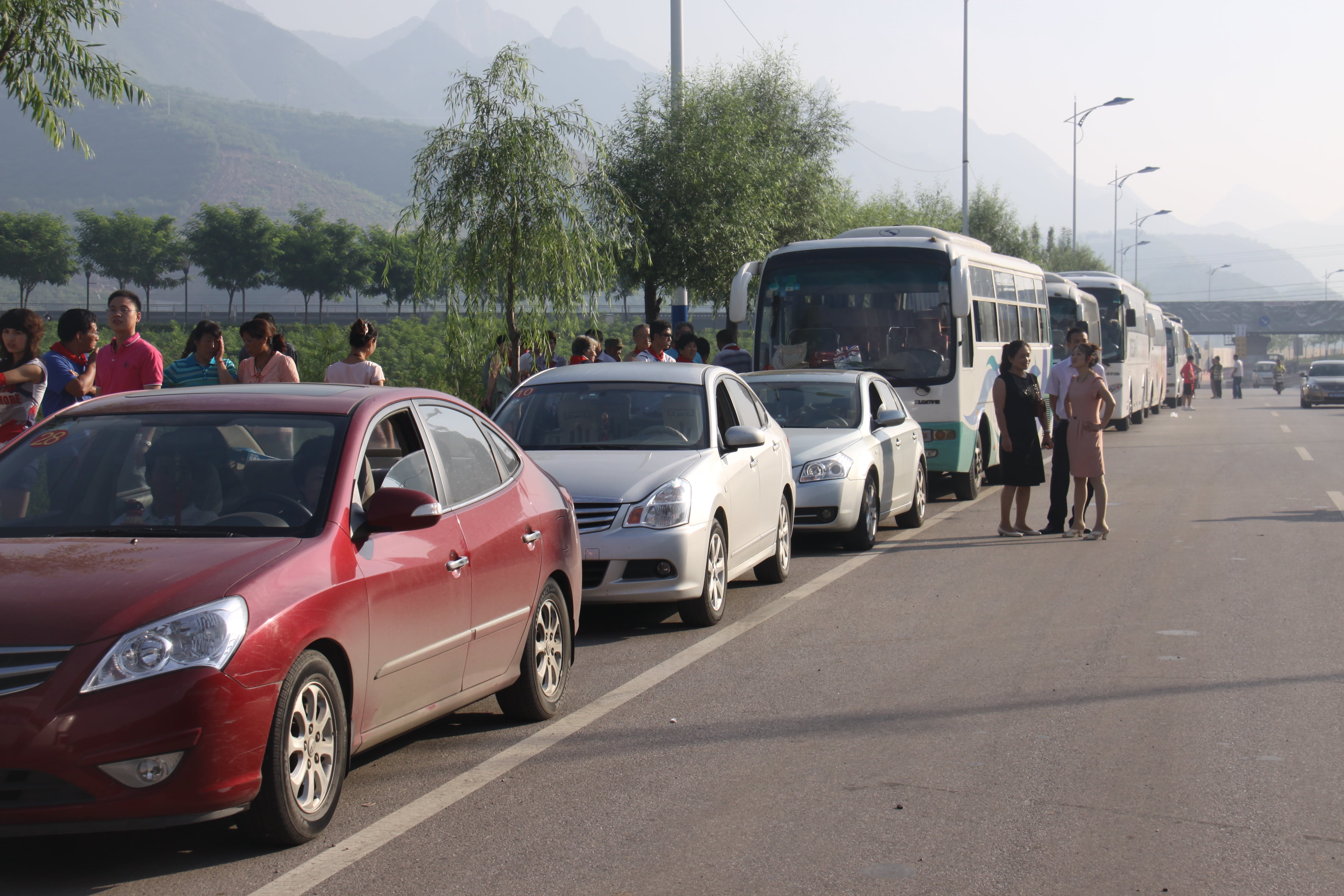第17所 承德市乌龙矶九游官方站网站入口牛艳玲小学